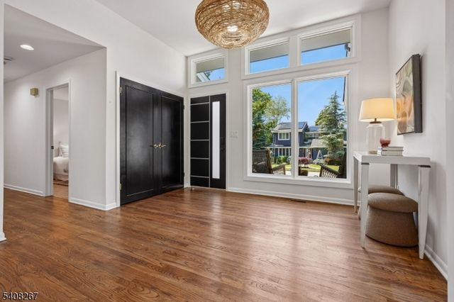 154 Brentwood Dr, South Orange Village Twp., NJ 07079