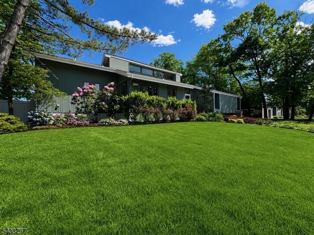 154 Brentwood Dr, South Orange Village Twp., NJ 07079