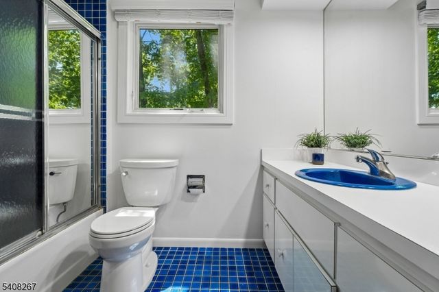 154 Brentwood Dr, South Orange Village Twp., NJ 07079
