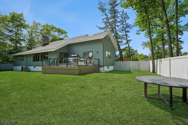 154 Brentwood Dr, South Orange Village Twp., NJ 07079