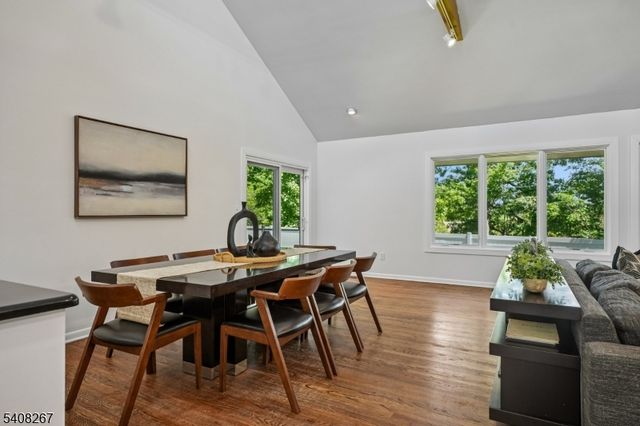 154 Brentwood Dr, South Orange Village Twp., NJ 07079