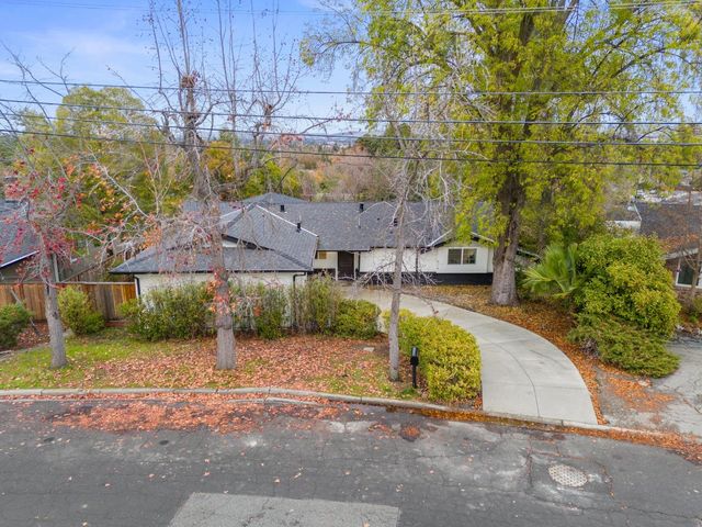 2660 Ross Place, Walnut Creek, CA 94597