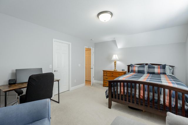 385 Olivia Lane, Soddy Daisy, TN 37379