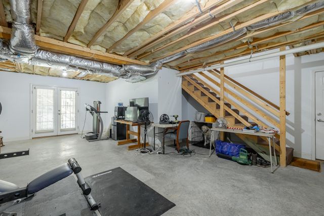 385 Olivia Lane, Soddy Daisy, TN 37379