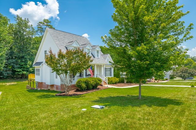 385 Olivia Lane, Soddy Daisy, TN 37379