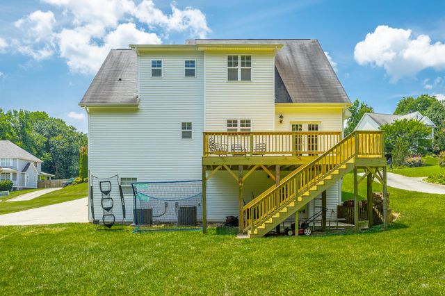 385 Olivia Lane, Soddy Daisy, TN 37379