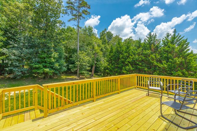 385 Olivia Lane, Soddy Daisy, TN 37379