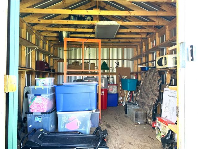 706 W Navasota Street, Groesbeck, TX 76642