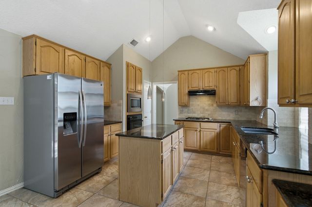 2109 Gisbourne Drive, Flower Mound, TX 75028