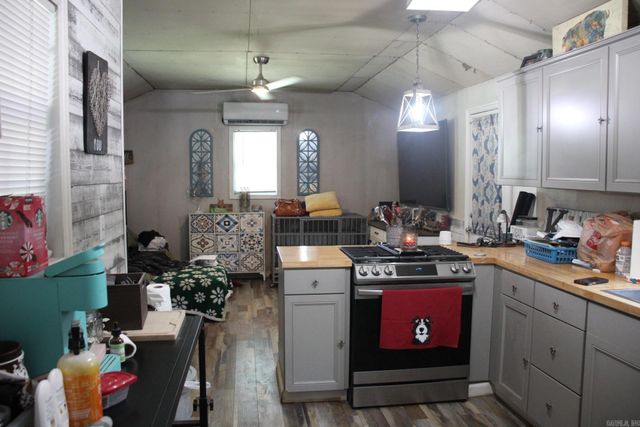 72 Ashwood Lane, Yellville, AR 72687