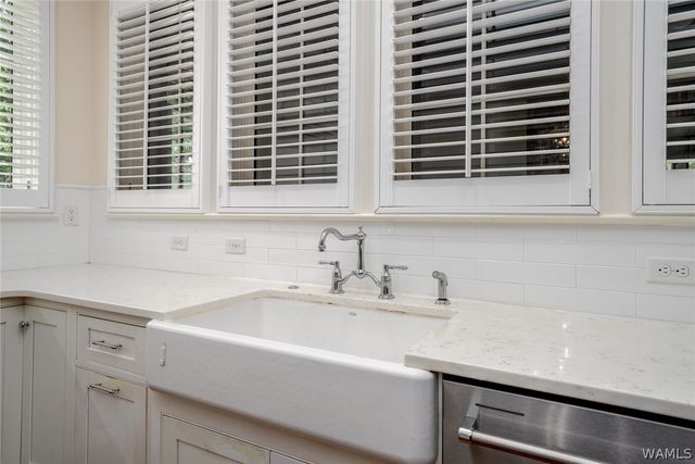 168 The Highlands, Tuscaloosa, AL 35404