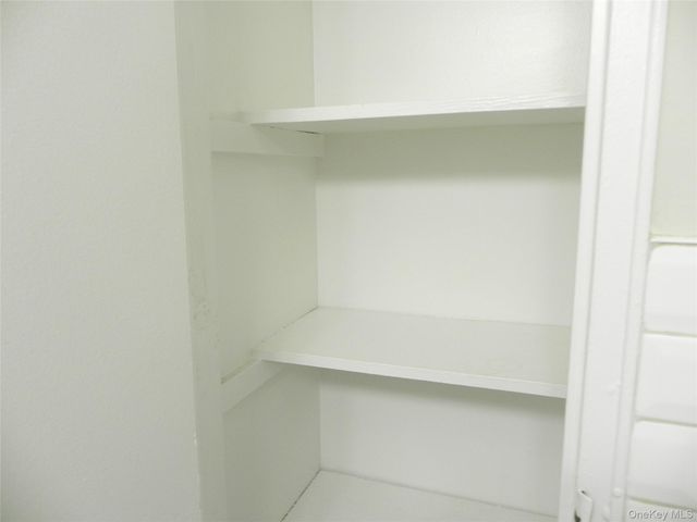 1 Consulate Drive 110, Tuckahoe, NY 10707