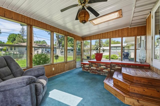 12666 Monterey Avenue S, Savage, MN 55378