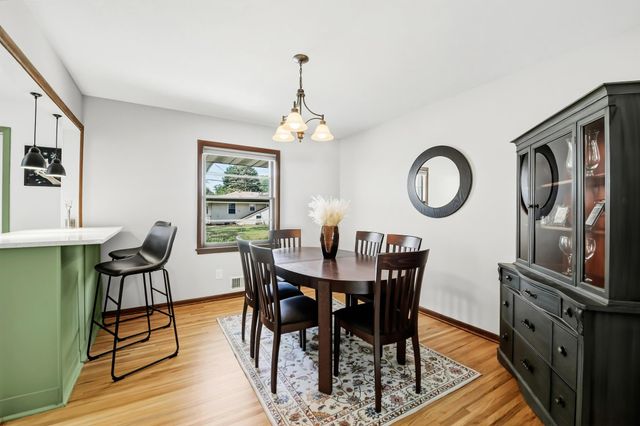 12666 Monterey Avenue S, Savage, MN 55378
