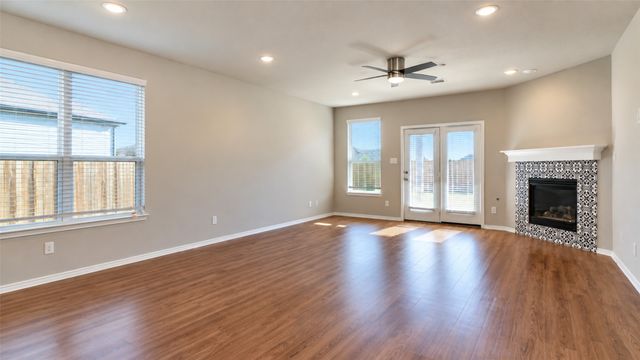 3211 Buffalo Creek Circle, Royse City, TX 75189