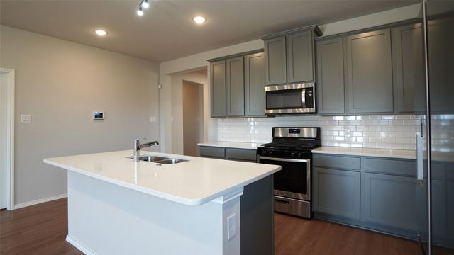 3211 Buffalo Creek Circle, Royse City, TX 75189