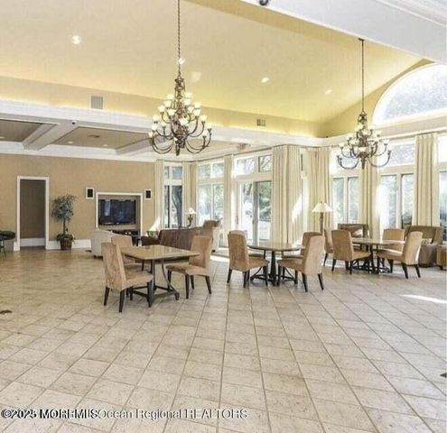 85 Mira Vista Court, Holmdel, NJ 07733
