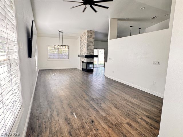 7784 Shandin Hills Way, Las Vegas, NV 89149