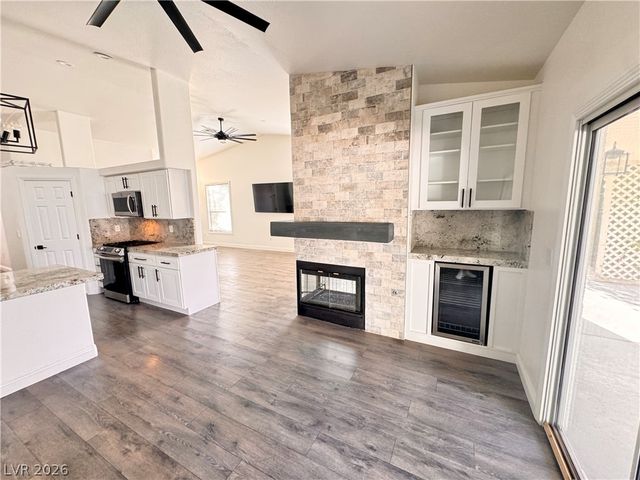 7784 Shandin Hills Way, Las Vegas, NV 89149