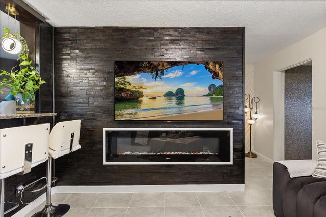 6227 LUZON DRIVE, Orlando, FL 32809