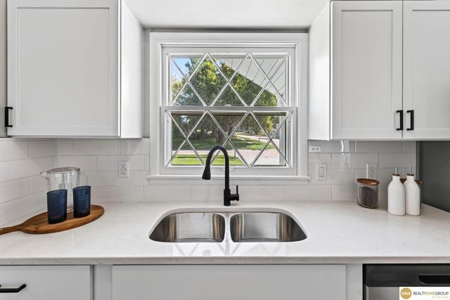 1307 Offutt Boulevard, Bellevue, NE 68145
