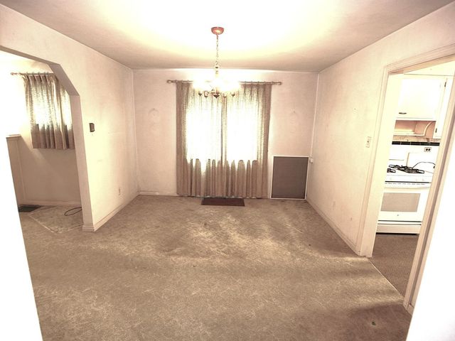 1646 Quebec Road, Cincinnati, OH 45205