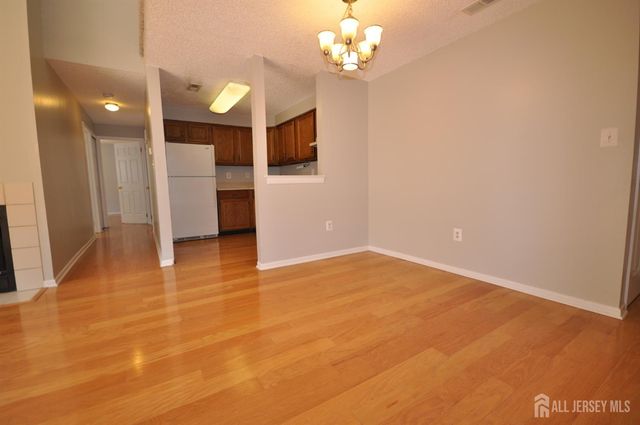 8020 tamarron Drive, Plainsboro, NJ 08536