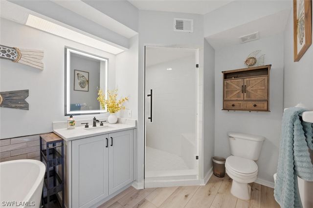 6899 Rain Lily RD 103, Naples, FL 34109