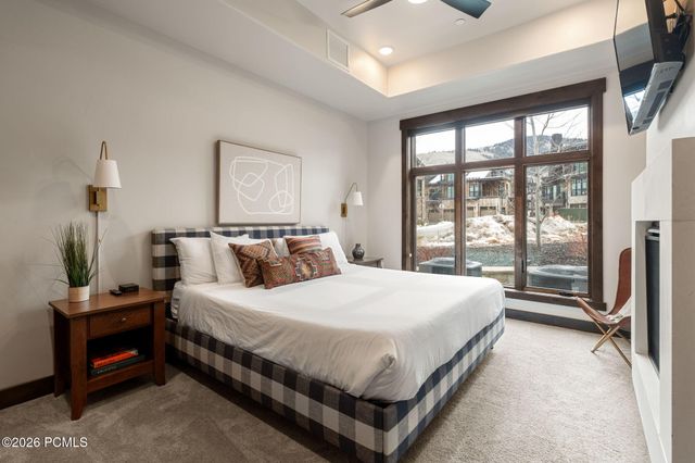 3703 Blackstone Drive Unit 106, Park City, UT 84098