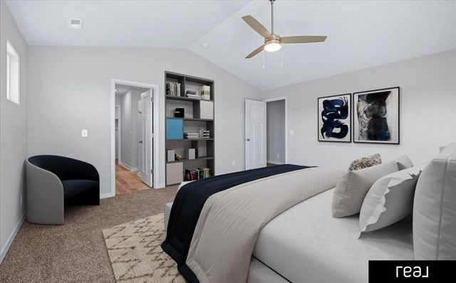 12013 S 110 Avenue Circle, Papillion, NE 68046