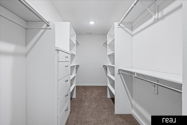 12013 S 110 Avenue Circle, Papillion, NE 68046