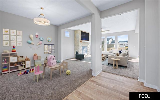 12013 S 110 Avenue Circle, Papillion, NE 68046