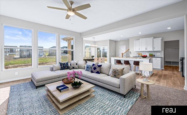 12013 S 110 Avenue Circle, Papillion, NE 68046