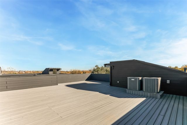 1101 Poindexter Street A1, Fort Worth, TX 76102