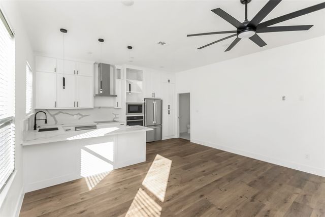 1101 Poindexter Street A1, Fort Worth, TX 76102