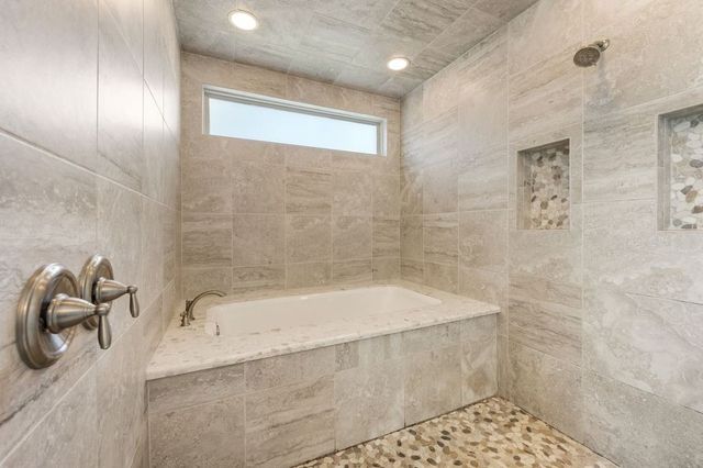 1877 Halifax Street, Roanoke, TX 76262