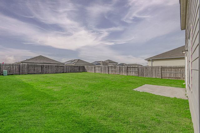 1024 Water Oak Lane, Brookshire, TX 77423