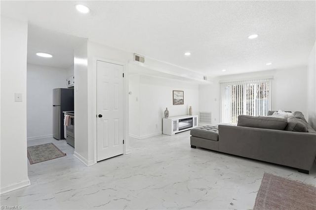 2624 Randleman Road C, Greensboro, NC 27406