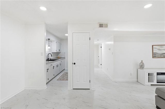 2624 Randleman Road C, Greensboro, NC 27406