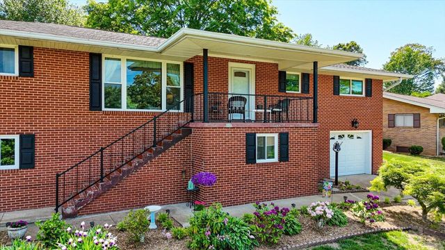 4022 Belvoir Pines Drive, Chattanooga, TN 37412