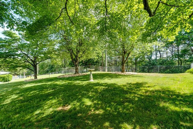 4022 Belvoir Pines Drive, Chattanooga, TN 37412