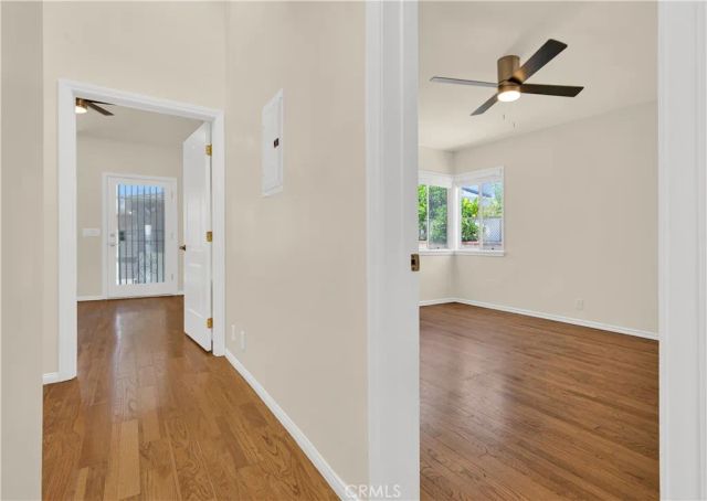 12521 Walsh, Los Angeles, CA 90066