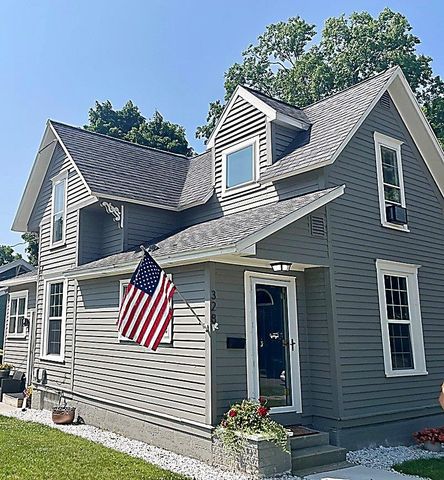 328 Howard Street, Cadillac, MI 49601