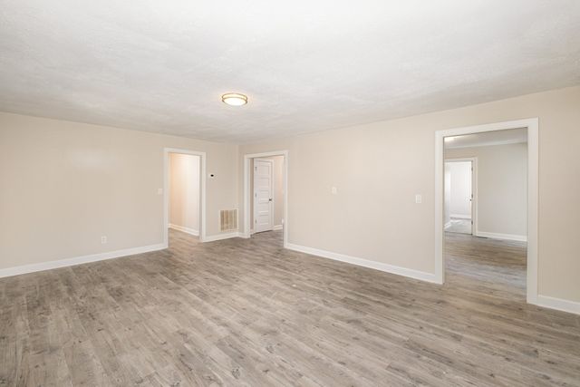 417 W Coffee St, Tullahoma, TN 37388