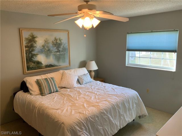 7055 New Post DR 5, North Fort Myers, FL 33917