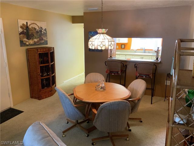 7055 New Post DR 5, North Fort Myers, FL 33917