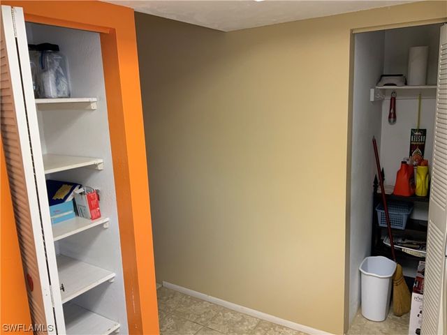 7055 New Post DR 5, North Fort Myers, FL 33917