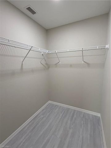 2611 4th PL, Cape Coral, FL 33993