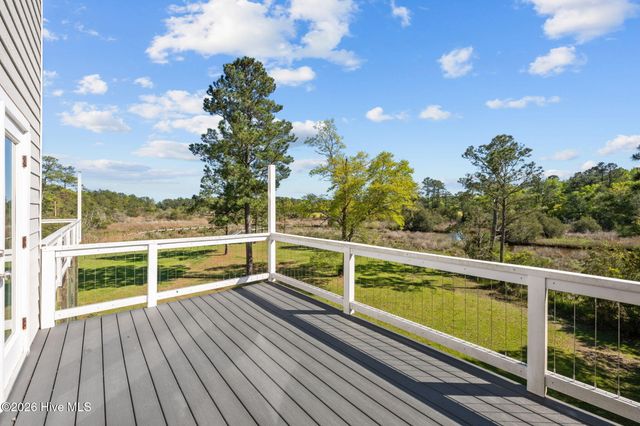 2180 Nc 304 B, Bayboro, NC 28515