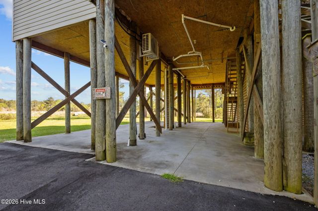 2180 Nc 304 B, Bayboro, NC 28515